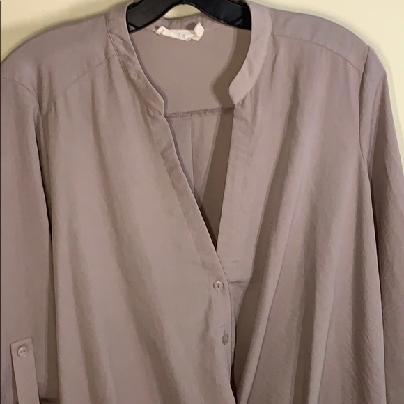 Lush Roll Up Sleeve Lilac Top - Picture 3 of 4